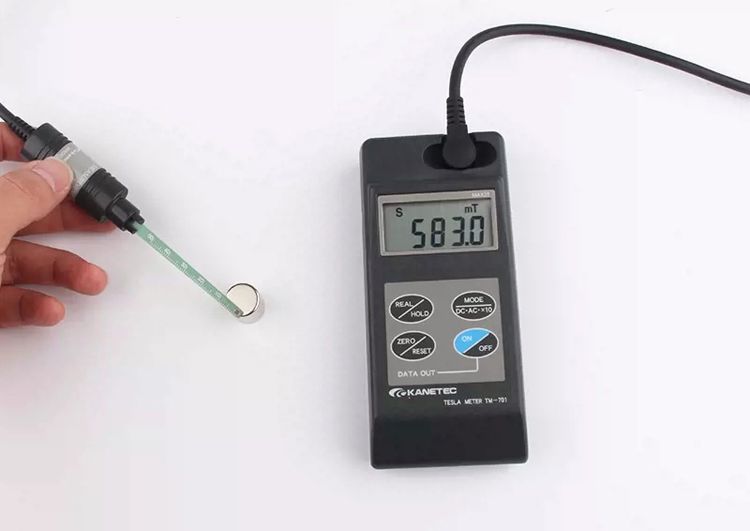 Gauss Meter Testing Gauss Meter Testing