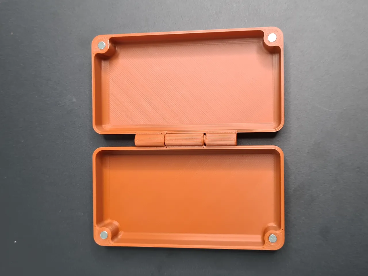 Magnet on Plastic Magnetic Box Magnet on Plastic Magnetic Box