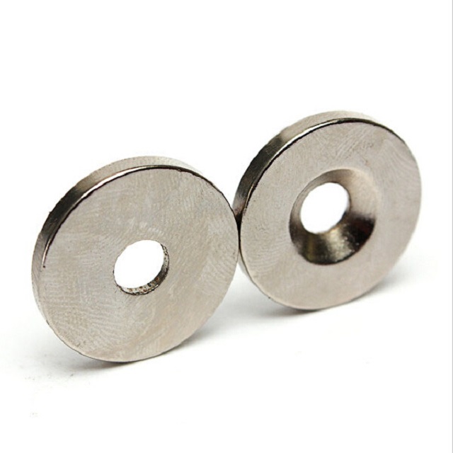 Disc NdFeB Magnet with Countersunk